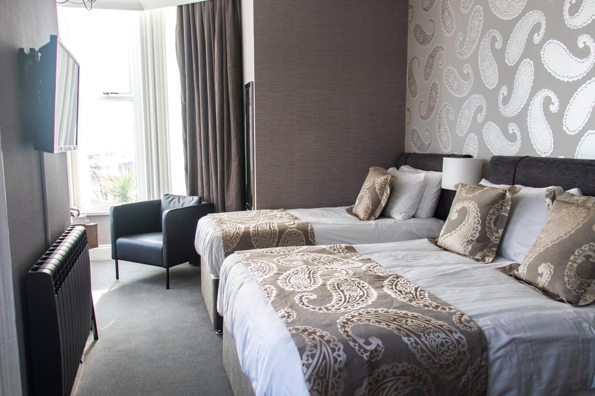 The Park Hotel Тенби Экстерьер фото